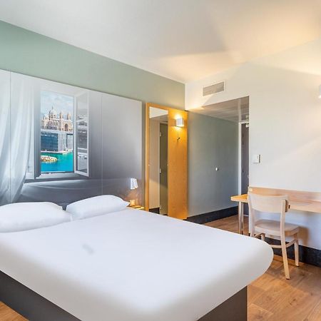 B&B Hotel Marseille Euromed Εξωτερικό φωτογραφία
