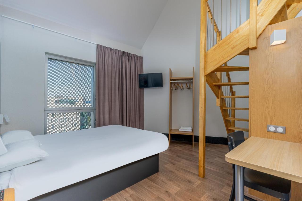 B&B Hotel Marseille Euromed Εξωτερικό φωτογραφία