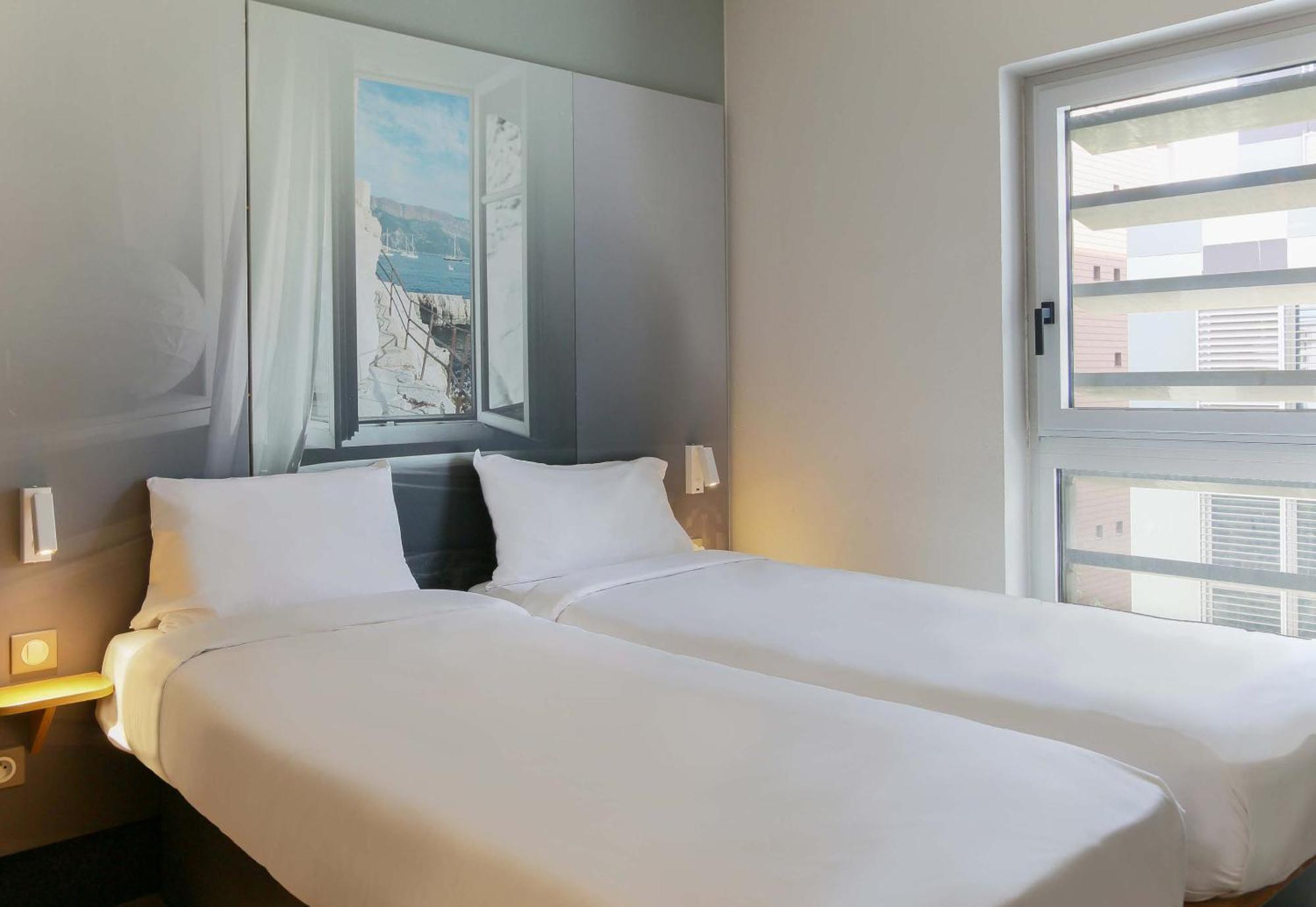 B&B Hotel Marseille Euromed Εξωτερικό φωτογραφία